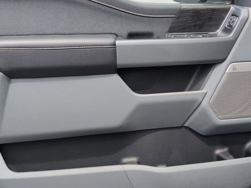 New 2025 Ford F150 Lariat w/ Equipment Group 502A High image 7