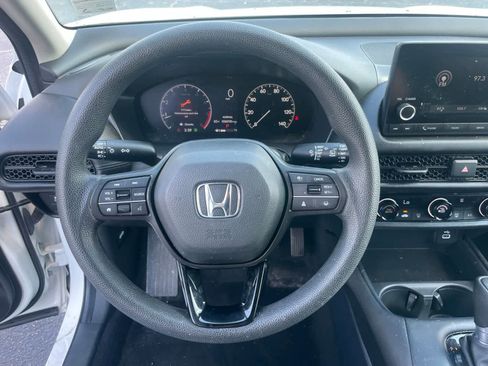 Used 2023 Honda HR-V LX image 12
