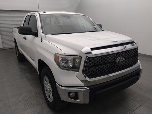 Used 2018 Toyota Tundra SR5 w/ SR5 Upgrade Package image 13