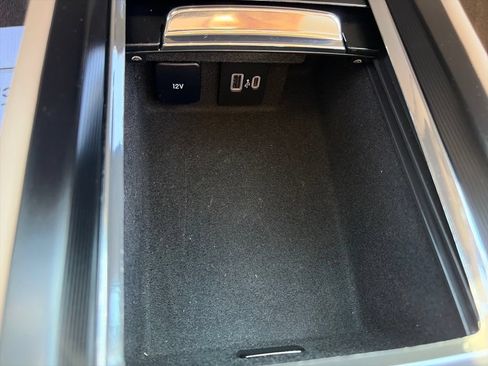 Used 2023 Lincoln Corsair FWD image 27