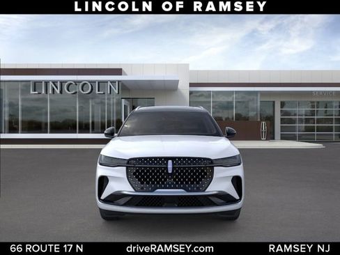 New 2026 Lincoln Nautilus Reserve AWD/4WD image 7