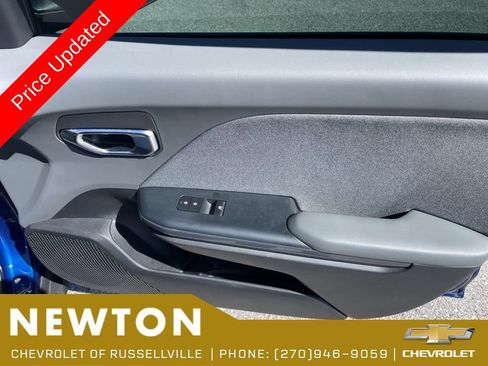 Used 2025 Kia K4 EX FWD image 23