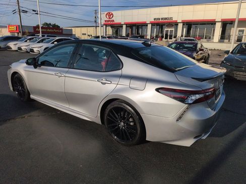 Used 2021 Toyota Camry XSE w/ Navigation Package AWD/4WD image 3