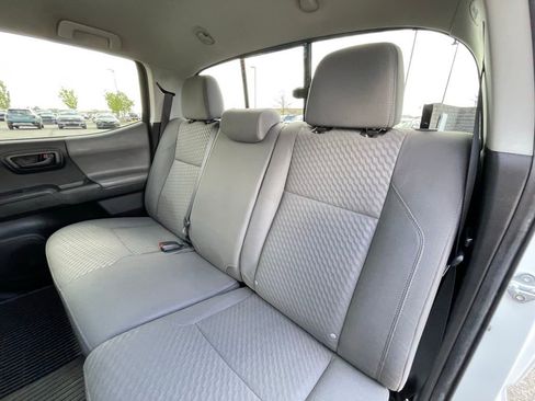 Used 2022 Toyota Tacoma SR w/ SR Convenience Package image 25