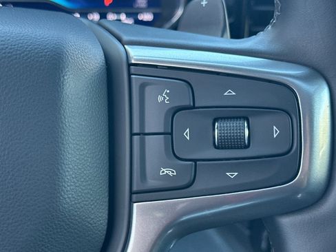 Used 2024 Chevrolet Silverado 1500 LT Trail Boss w/ LT Trail Boss Premium Package image 32