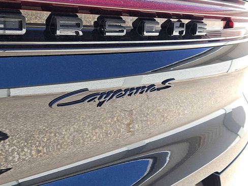 Certified 2025 Porsche Cayenne S AWD/4WD image 6