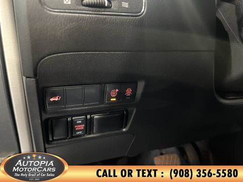 Used 2020 Nissan Armada SL w/ Premium Package image 28