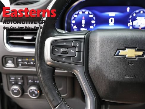 Used 2024 Chevrolet Suburban LT image 15