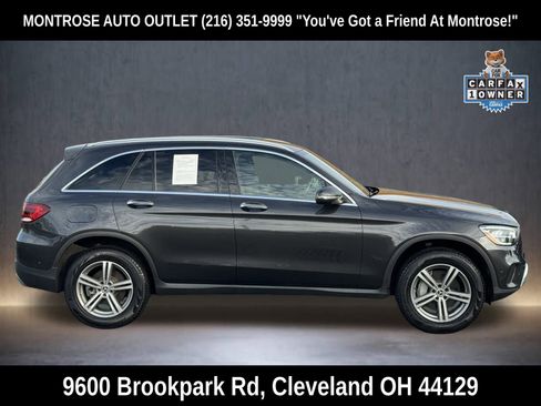 Used 2022 Mercedes-Benz GLC 300 4MATIC image 3