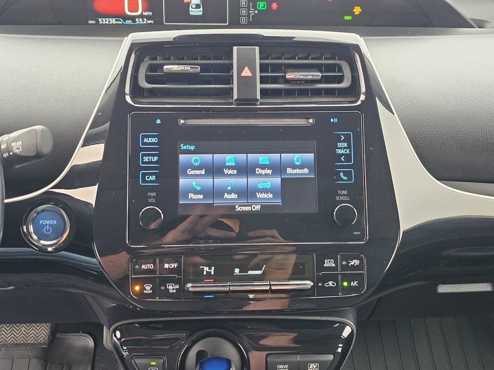 Used 2019 Toyota Prius XLE w/ Premium Convenience Package FWD image 26