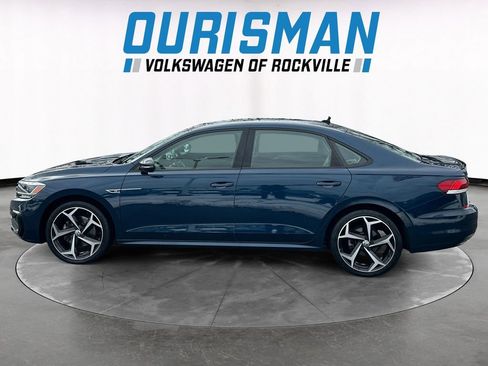 Used 2020 Volkswagen Passat 2.0T R-Line image 3