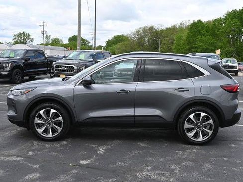 Certified 2024 Ford Escape Platinum AWD/4WD image 4