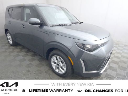 New 2025 Kia Soul LX image 3