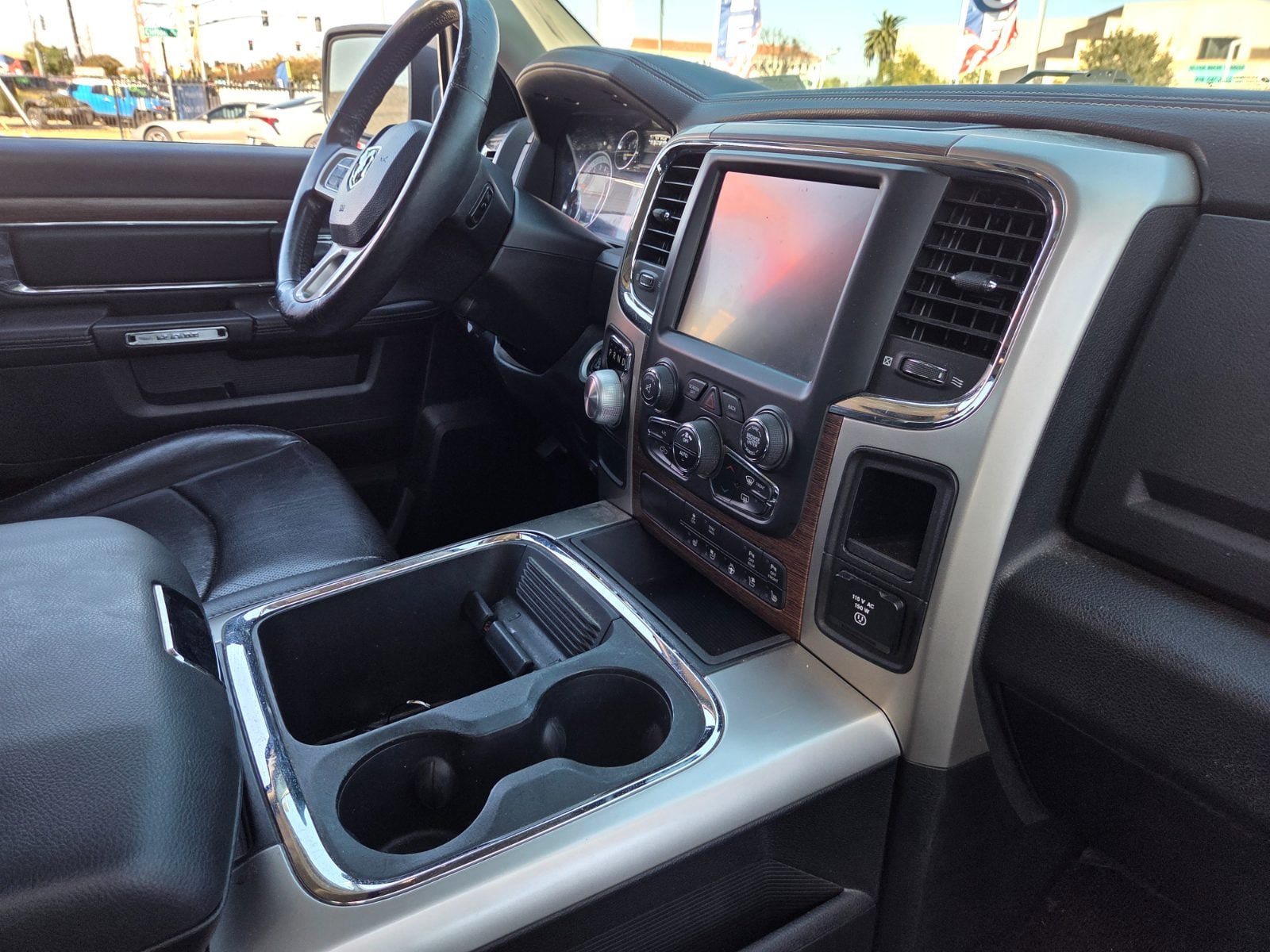 Used 2016 RAM 1500 Laramie w/ Convenience Group RWD image 15