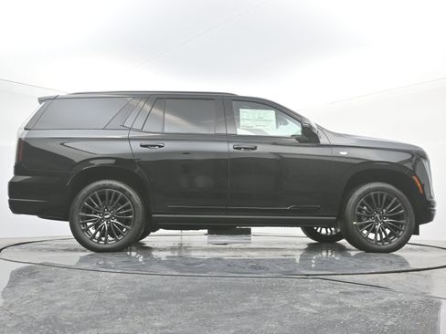 New 2026 Cadillac Escalade Platinum Sport w/ LPO, Floor Liner Package image 20