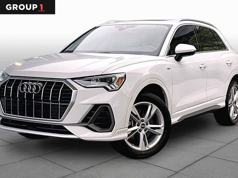 Used 2023 Audi Q3 2.0T Premium Plus w/ Premium Plus Package AWD/4WD image 1