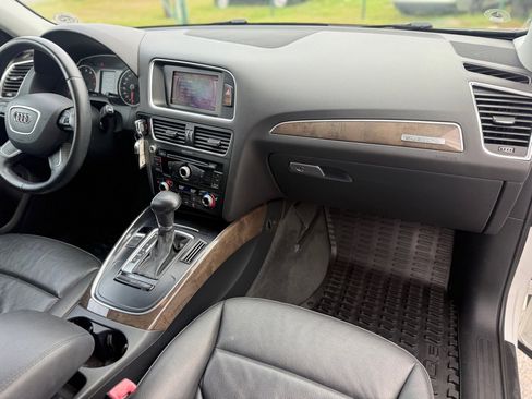 Used 2013 Audi Q5 2.0T Premium w/ Convenience Pkg image 12