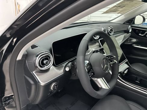 Used 2026 Mercedes-Benz C 300 Sedan image 9