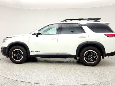 Used 2024 Nissan Pathfinder Rock Creek AWD/4WD image 8