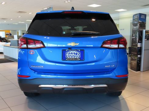 Certified 2024 Chevrolet Equinox LT AWD/4WD image 4