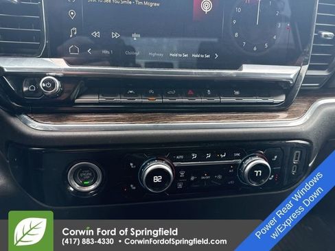 Used 2023 GMC Sierra 1500 Elevation image 11