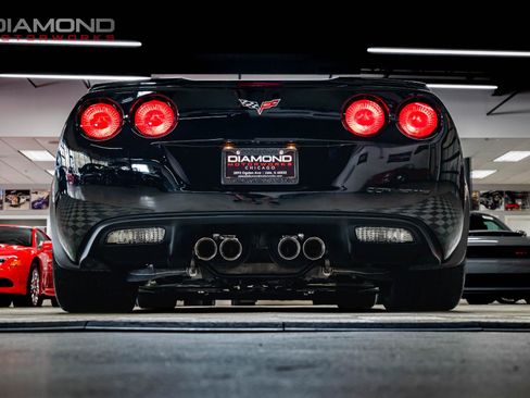 Used 2013 Chevrolet Corvette 427 w/ Z06 Carbon Fiber Package image 21