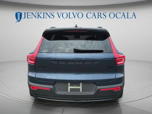 New 2026 Volvo XC40 B5 Ultra w/ Protection Package Premier AWD/4WD image 4