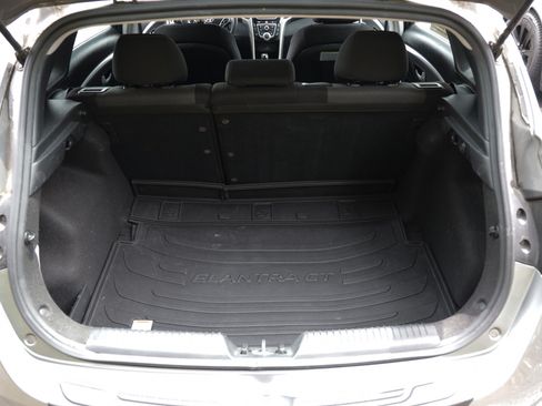 Used 2016 Hyundai Elantra GT FWD image 26