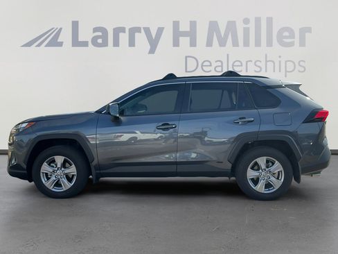 Certified 2025 Toyota RAV4 LE AWD/4WD image 2