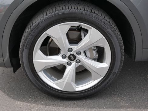Used 2022 Audi Q5 2.0T Premium Plus AWD/4WD image 15