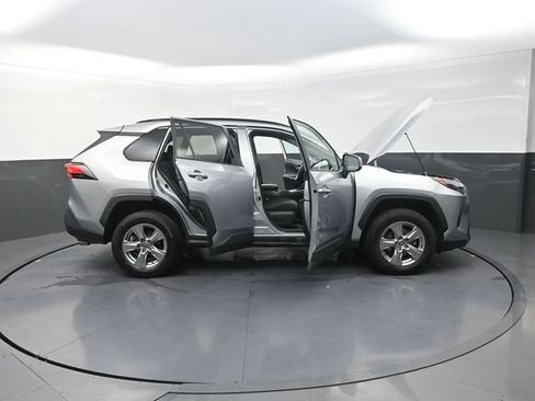 Used 2024 Toyota RAV4 XLE FWD image 45