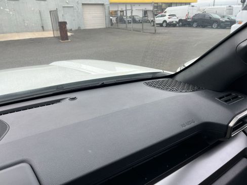 Used 2025 Toyota 4Runner SR5 image 35