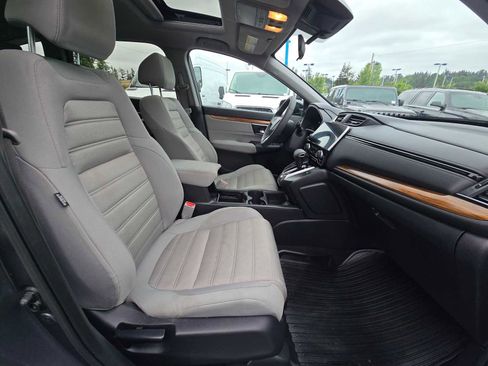 Used 2017 Honda CR-V EX image 11