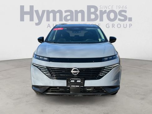 Certified 2025 Nissan Murano SL image 9