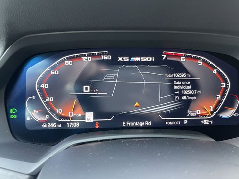 Used 2022 BMW X5 M50i w/ Premium Package image 16