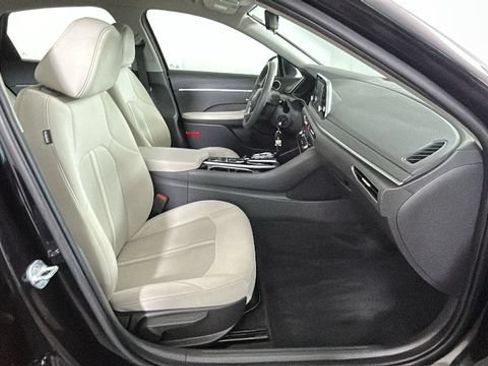 Used 2023 Hyundai Sonata SE FWD image 30
