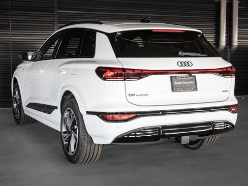 New 2027 Audi Q6 e-tron Premium Plus AWD/4WD image 2