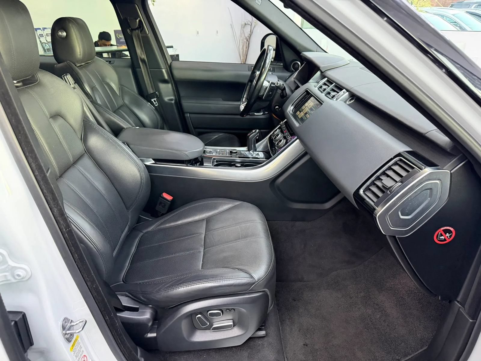 Used 2015 Land Rover Range Rover Sport HSE AWD/4WD image 15