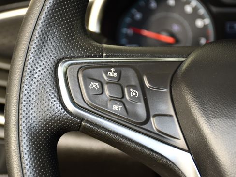 Used 2021 Chevrolet Malibu LT FWD image 20