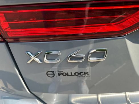 Certified 2025 Volvo XC60 T8 Core w/ Protection Package Premier AWD/4WD image 18
