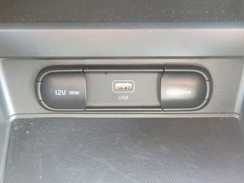 Used 2025 Kia Soul S FWD image 25