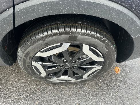 New 2025 Kia Telluride EX image 9