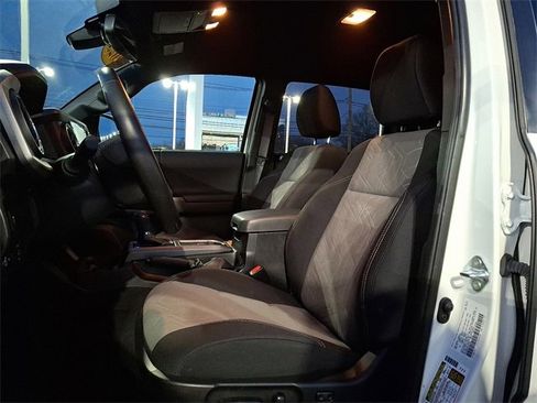 Certified 2023 Toyota Tacoma TRD Sport image 20