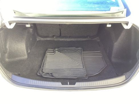 Used 2019 Chevrolet Malibu RS image 11