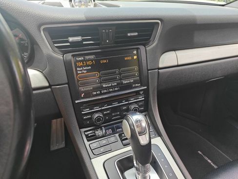 Used 2015 Porsche 911 Carrera S RWD image 32
