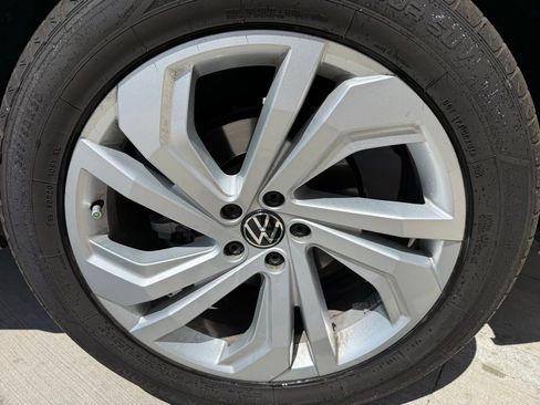 Used 2021 Volkswagen Atlas SE FWD image 10