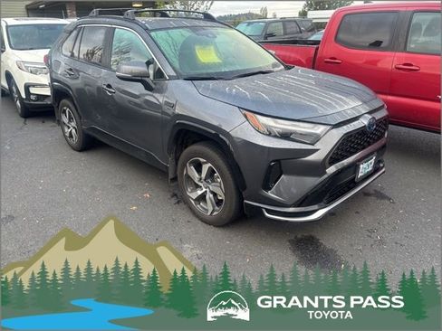 Used 2024 Toyota RAV4 SE w/ Weather & Moonroof Package image 1