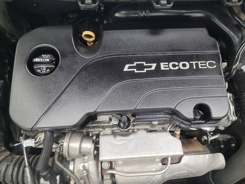 Used 2016 Chevrolet Cruze LT w/ Convenience Package image 30