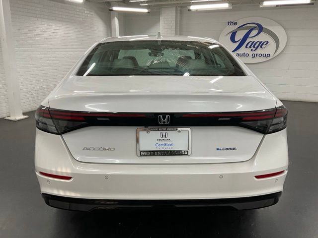 Certified 2025 Honda Accord EX-L image 4