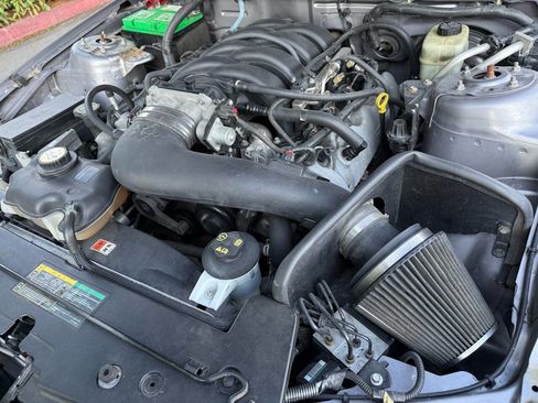 Used 2006 Ford Mustang GT Premium image 49